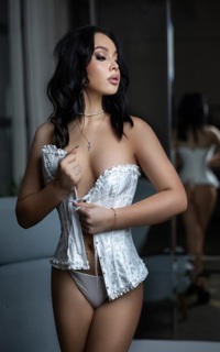 Шлюха Эмилия 32608