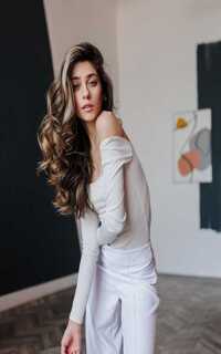 Шлюха Лейла 25975