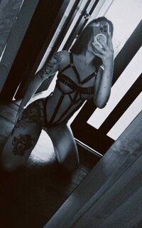 Шлюха Доминика 25702